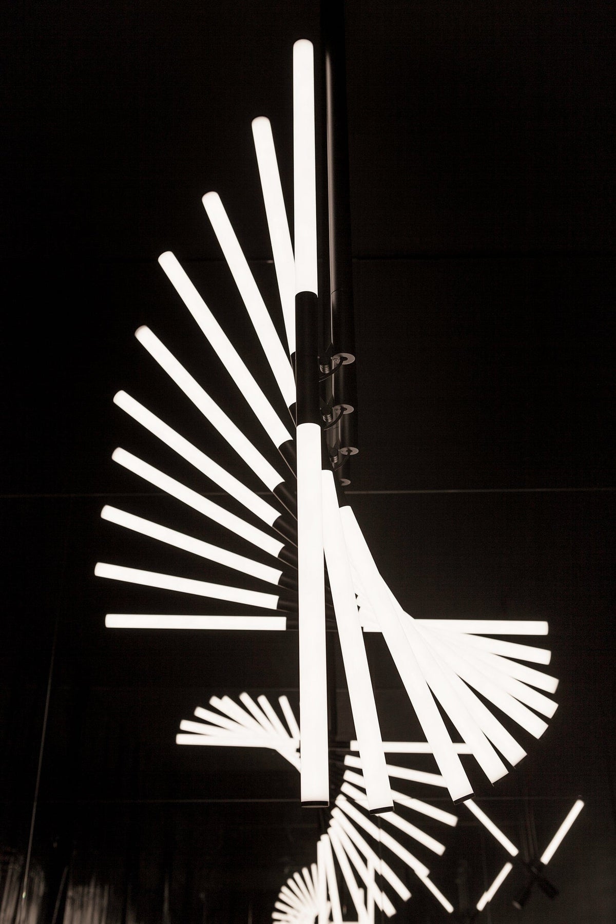 Heroic | Modern LED Cluster Chandelier - Modern Cluster Chandelier | HomeCartel Philippines