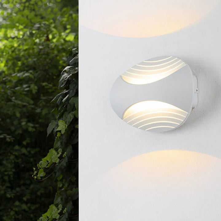 Douglas | Wall Light