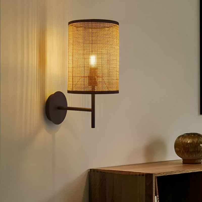 Howie | Wall Light