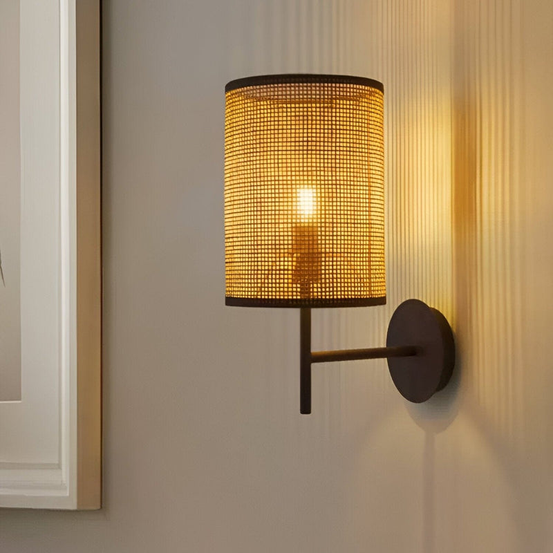 Howie | Wall Light