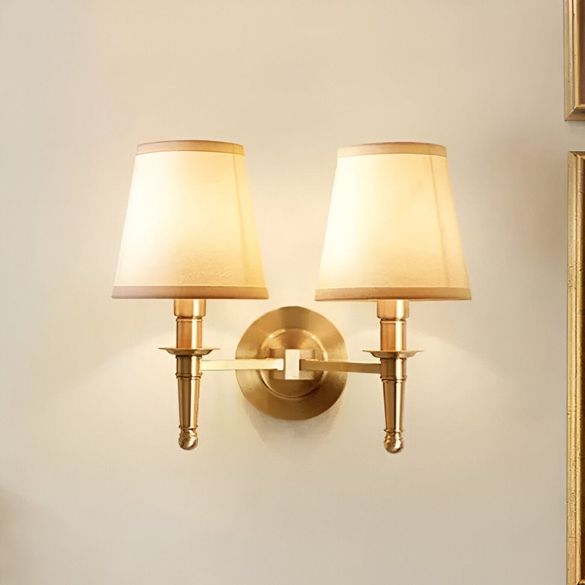 Middleton Trois | Wall Light - Detail View #2 | HomeCartel
