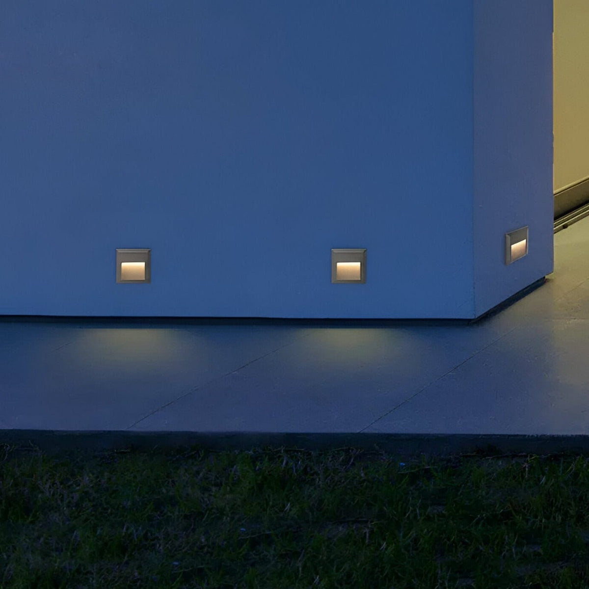 Zimm | Outdoor Step Light - Detail View #3 | HomeCartel