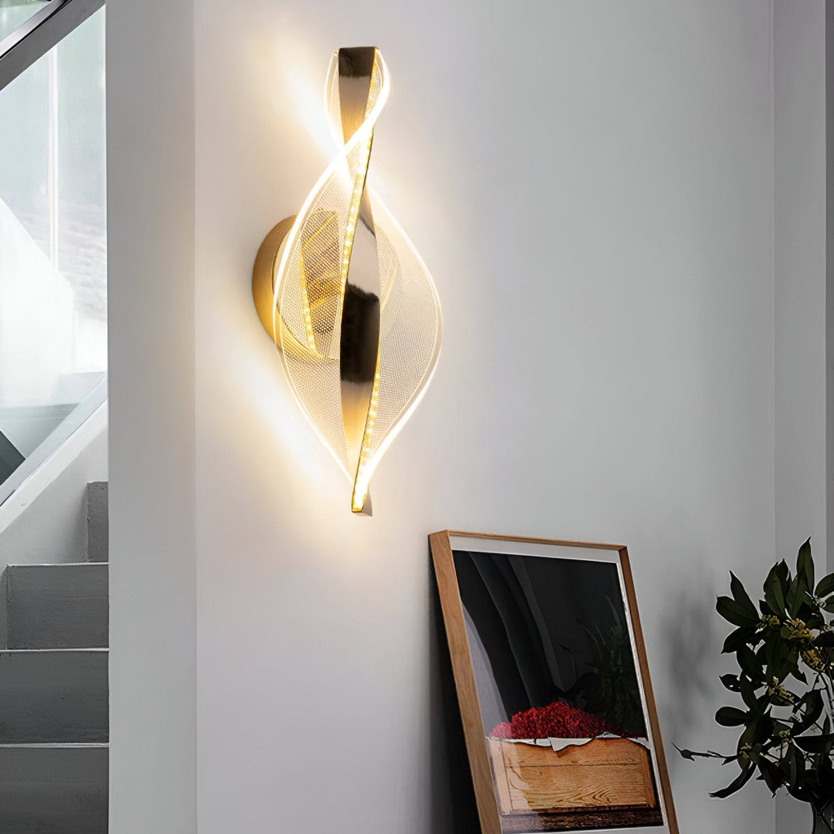 Amos | Wall Light - Detail View #2 | HomeCartel