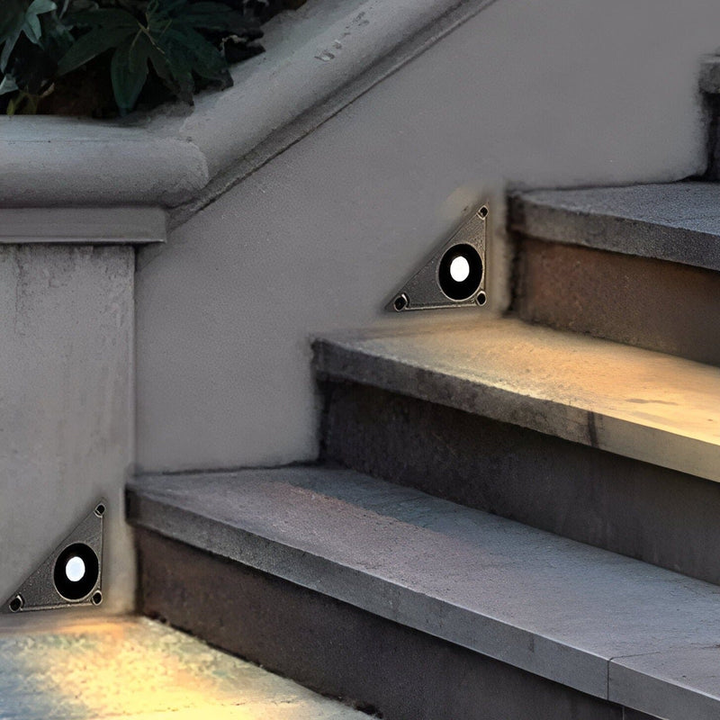 Benjamin | Outdoor Step Light