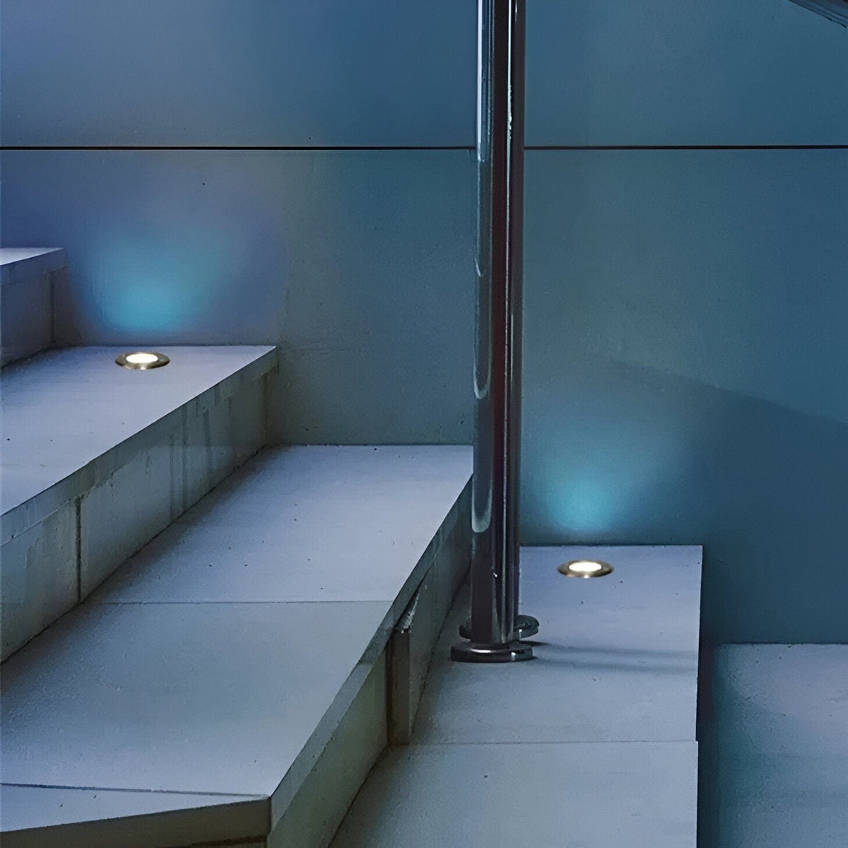 Rusi | Outdoor Step Light - Home Cartel ®