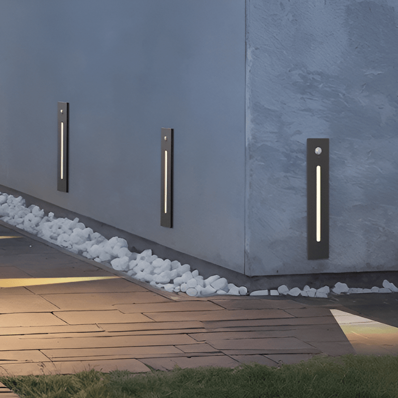 Mone | Outdoor Step Light