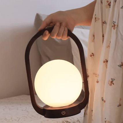 Sitarzah | Rechargeable Table Lamp - Detail View #2 | HomeCartel