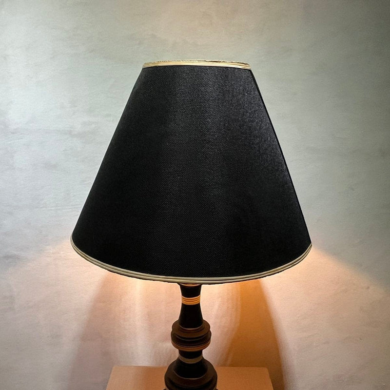 Kambal Dekada Cinquenta | Table Lamp