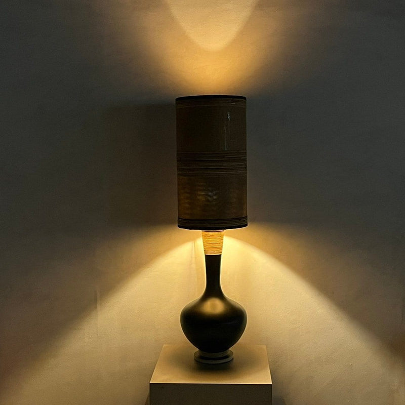 Tambuli Dekada Cinquenta | Table Lamp