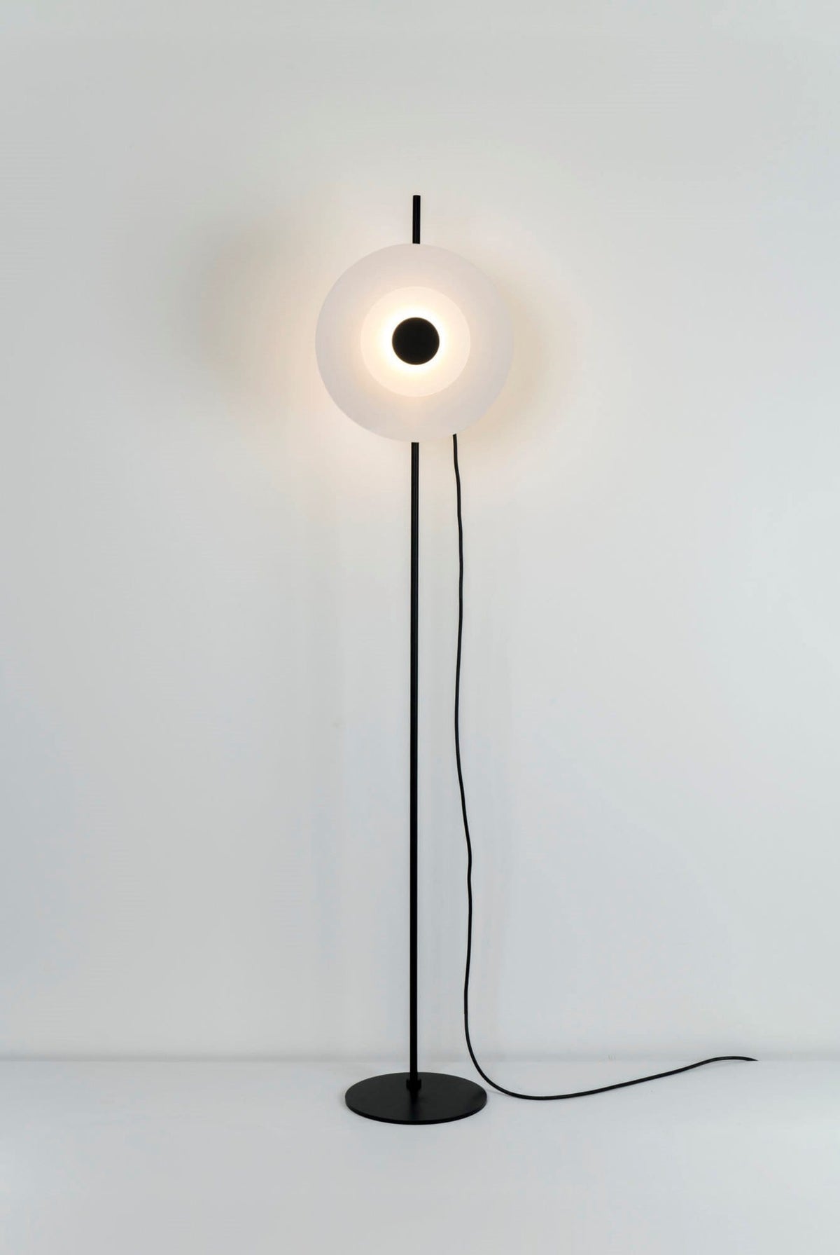 Zola | Modern Floor Lamp - Home Cartel ®