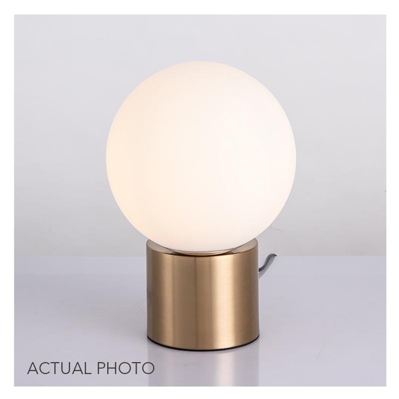 Elthine | Modern Table Lamp with Brass Base - Home Cartel ®