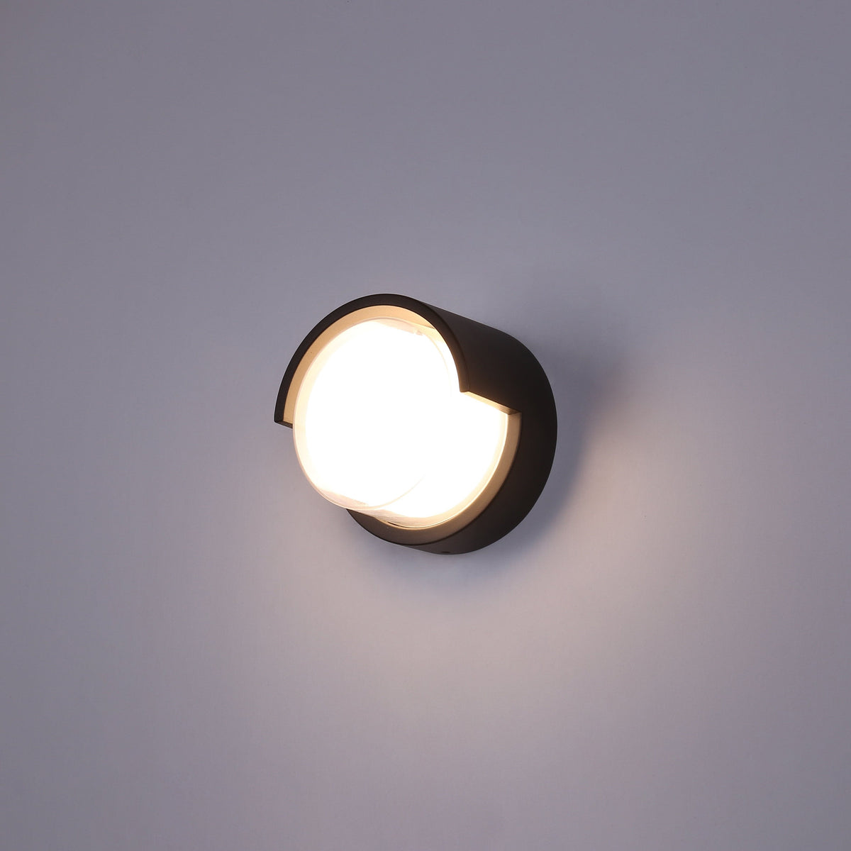 Ayako | Round Outdoor Wall Light - Home Cartel ®
