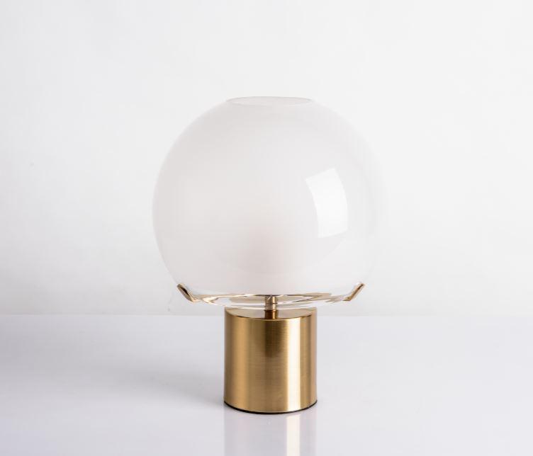 Kristeena | Modern Table Lamp