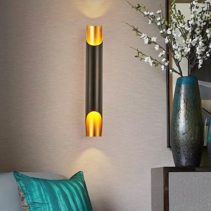 Caris | Modern Wall Lamp