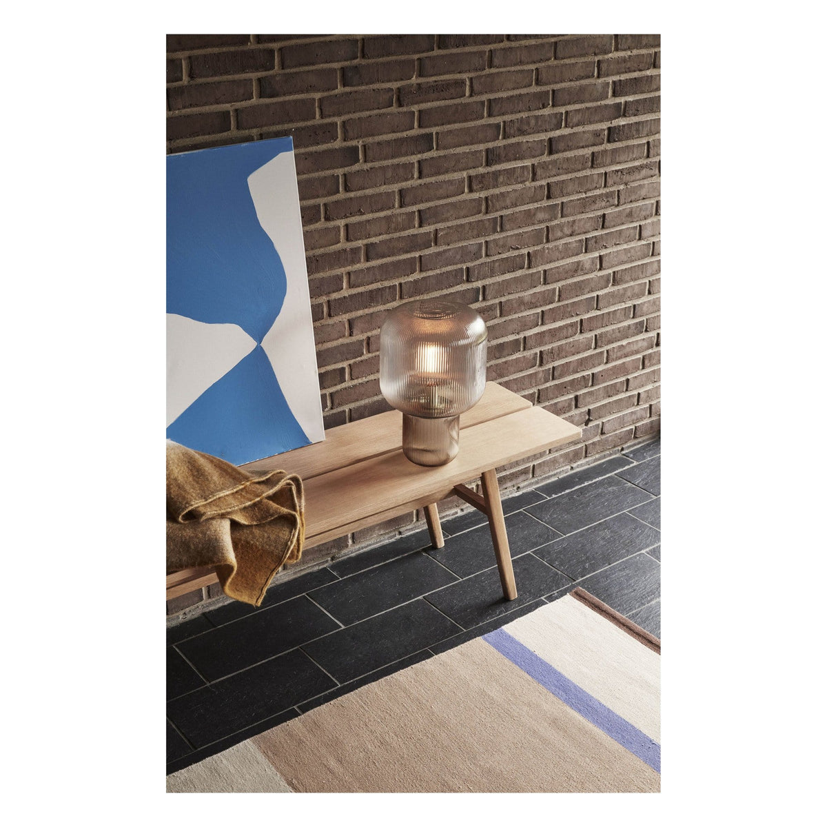 Kynlee | Modern Table Lamp - Home Cartel ®